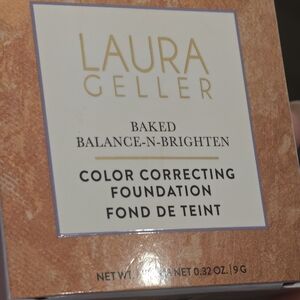 Laura Geller Baked Balance-N-Brighten Foundation